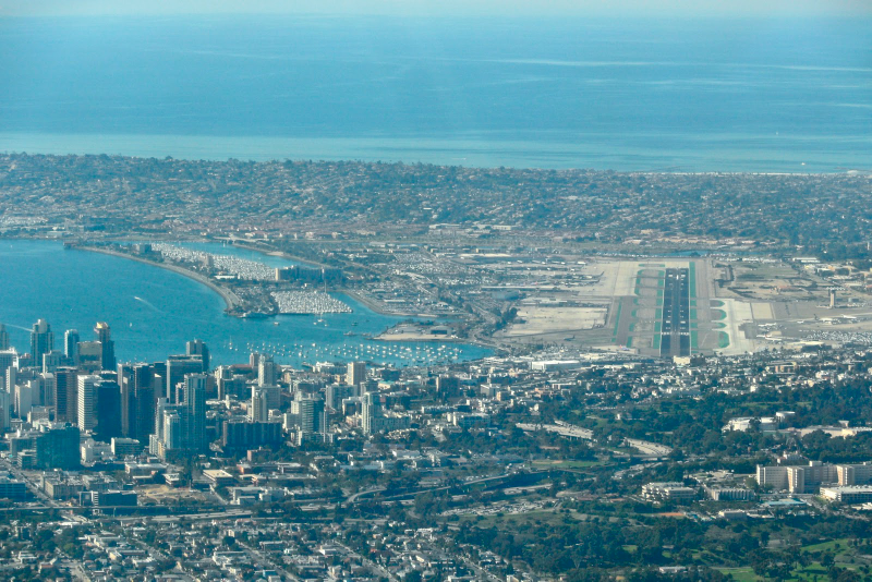 Illustration for article titled A New Bridge Will Let You Walk From San Diego to the Tijuana Airport